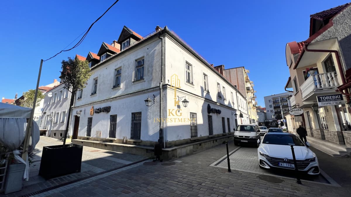 Posiadam na sprzedaż całkowicie skomercjalizowany budynek biurowy z miejscami pa